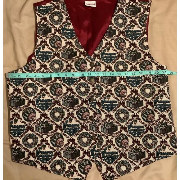 VTG Bobbie Brooks Christmas Vest Needlepoint Tapestry Red Lining Womens L -Read - Picture 4 of 9